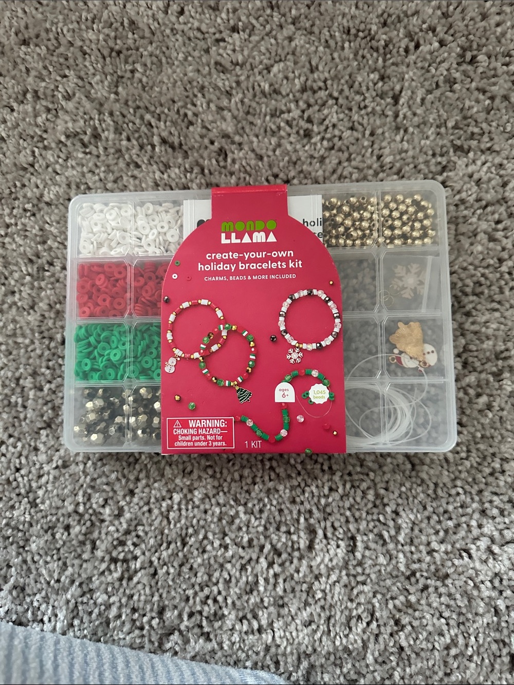 Mondo Llama Holiday Create-Your-Own Bracelet Kit - Red/Green/White
